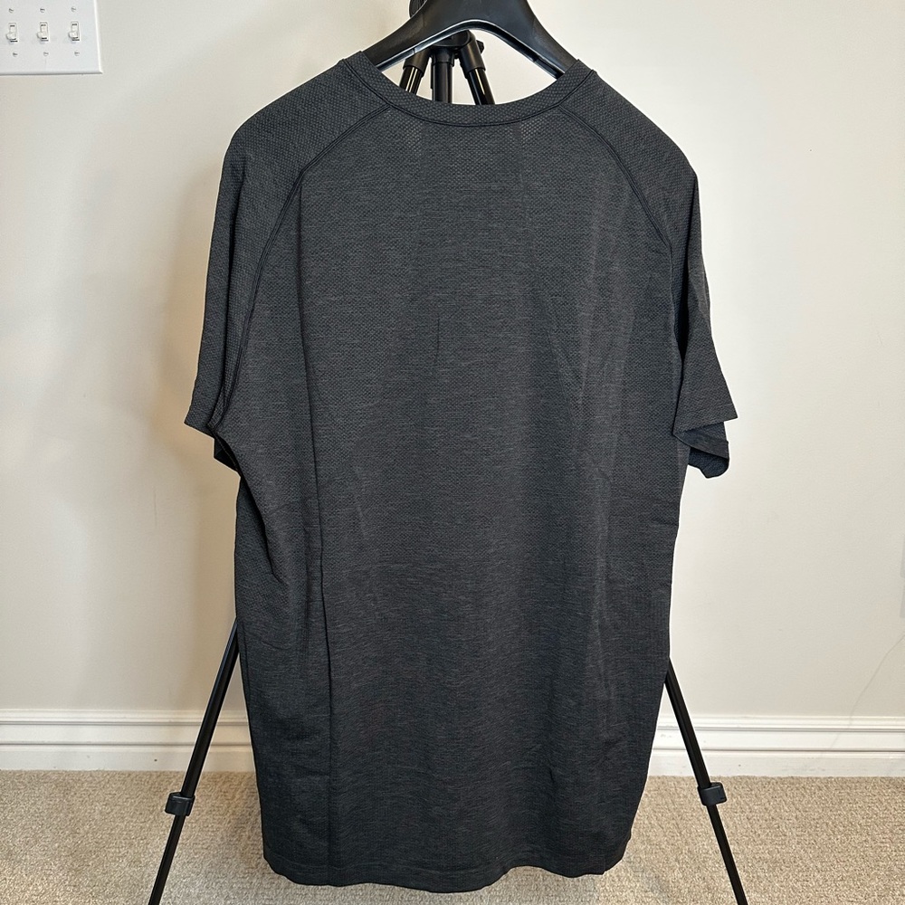 Lululemon Short Sleeve V Neck